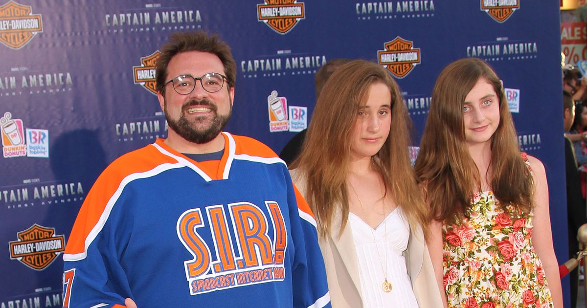 凱文·史密斯（Kevin Smith）主持了脫口秀飛行員