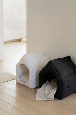 Design for Pets Informal House