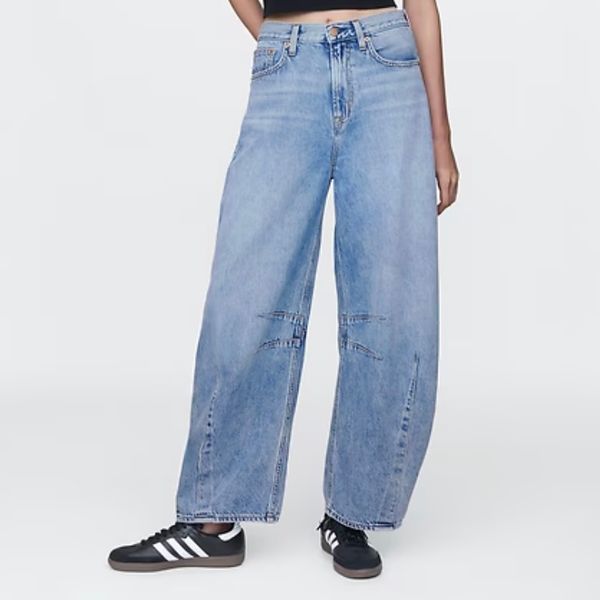 Gap High Rise UltraSoft Horseshoe Jeans