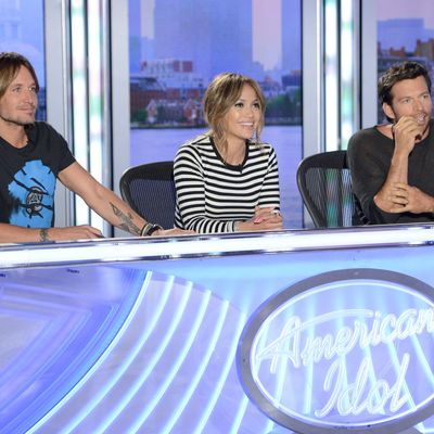 AMERICAN IDOL XIII: Boston Auditions: L-R: Judges Keith Urban, Jennifer Lopez and Harry Connick, Jr. AMERICAN IDOL XIII begins with a two-night, four-hour premiere Wednesday, Jan. 15 (8:00-10:00 PM ET/PT) and Thursday, Jan. 16 (8:00-10:00 PM ET/PT) on FOX. CR: Michael Becker / FOX. © Copyright 2013 FOX Broadcasting Co.