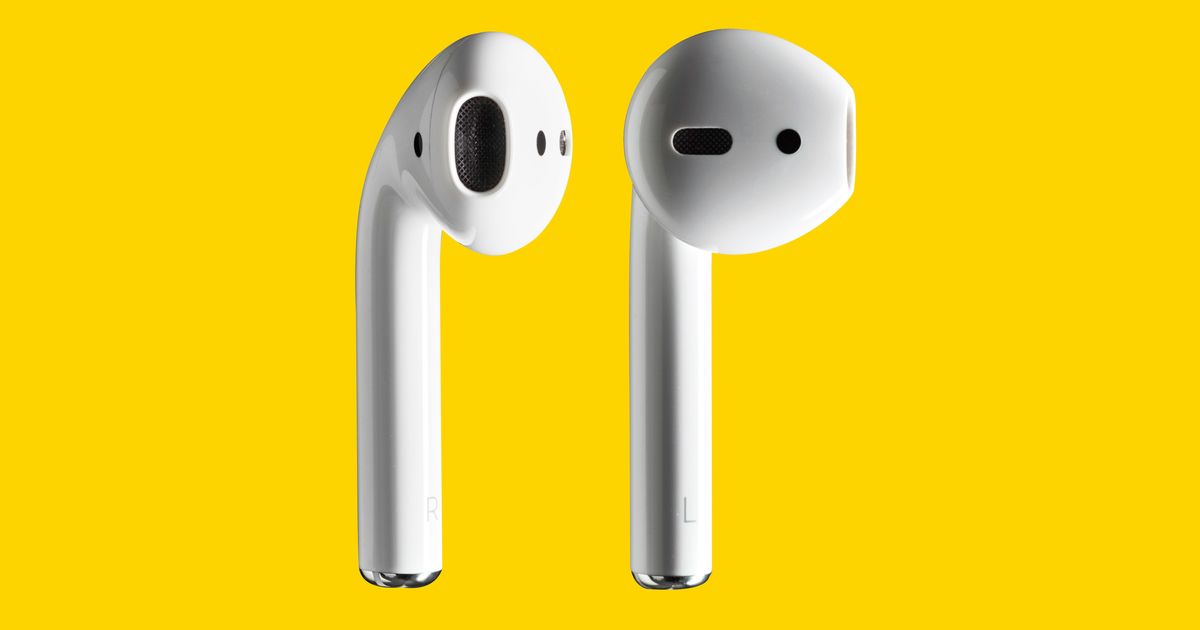 Наушники эпл. Apple AIRPODS 2 оригинал. Наушники Apple беспроводные оригинал AIRPODS 2. Наушники Apple беспроводные 2022. Наушники Apple AIRPODS 1 оригинал.