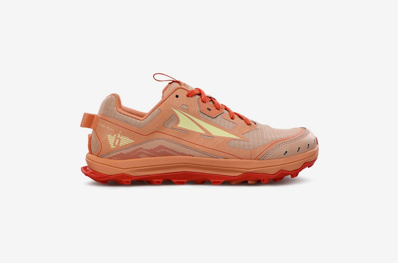 9 Best Women's Hiking Boots 2022 | The
