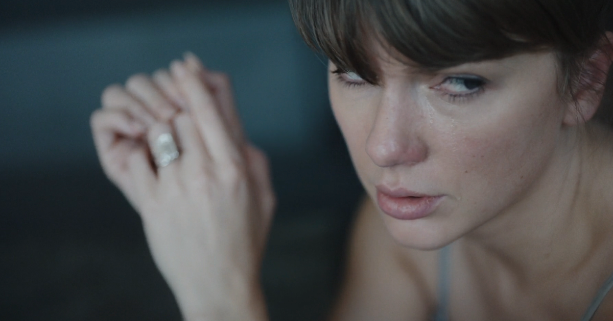 Taylor Swift’s ‘Patient Zero’ Music Video Is a Fun Thriller