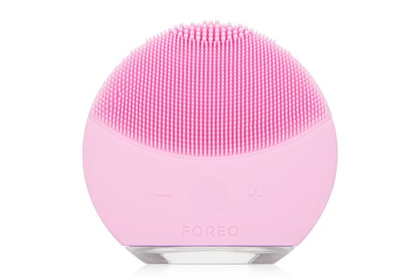 Foreo Luna Mini 2 Facial Cleansing Brush