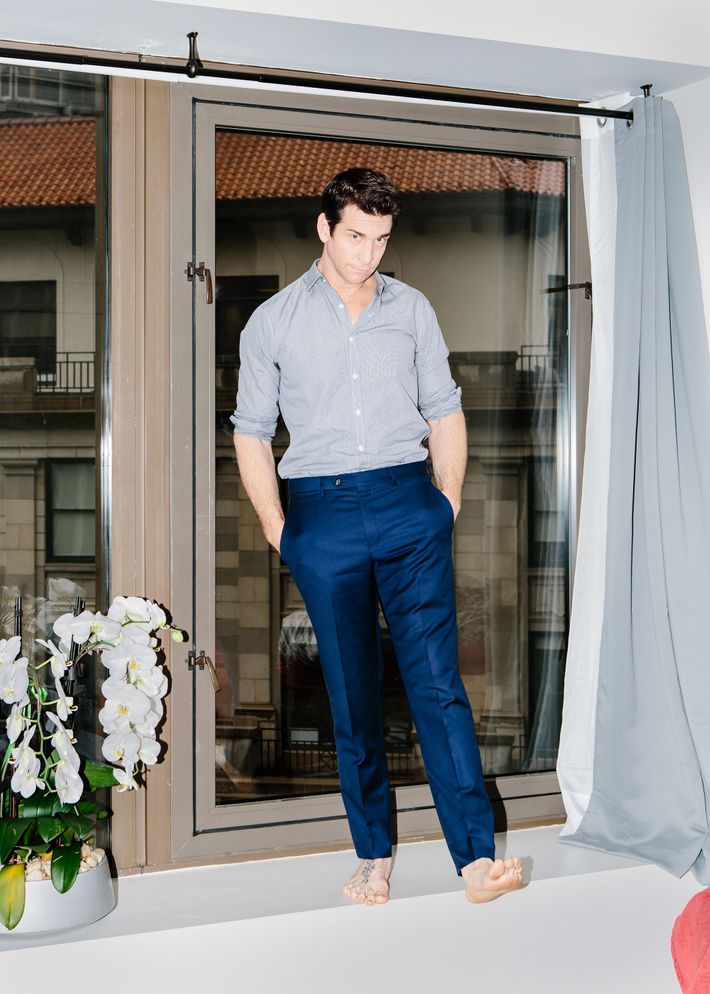 For Andy Karl, Stage Acting Gets Brawny - WSJ