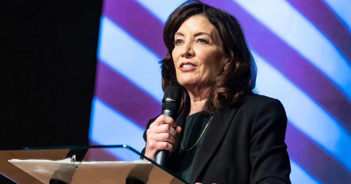 Kathy Hochul’s Job-Approval Rating Bounces Back