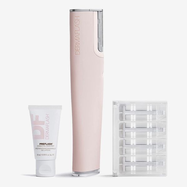 Dermaflash Luxe+ Anti-Aging, Exfoliation + Peach Fuzz Removal Set