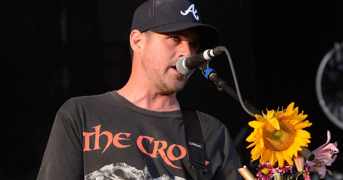 Jesse Lacey Responds to Sexual-Misconduct Accusations