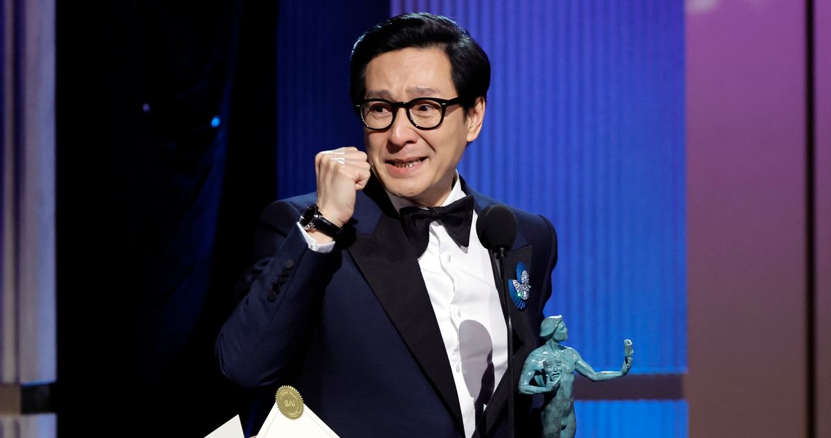 Watch Ke Huy Quan Win Historic SAG Award Video