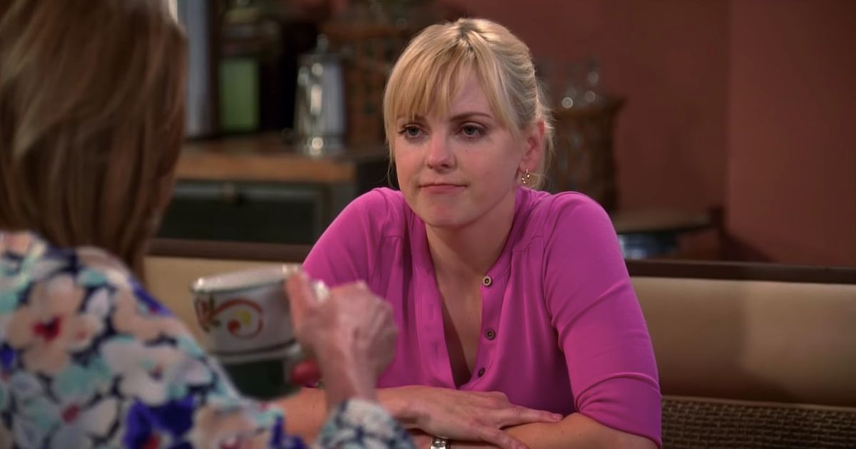 Star Anna Faris to Leave CBS’s Mom After 7 Seasons