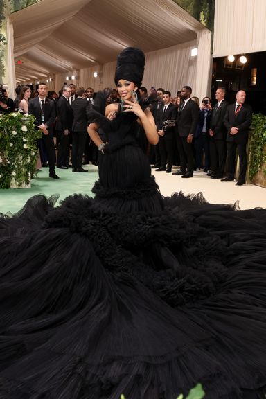 The 2024 Met Gala Red Carpet: All the Best Looks and Outfits