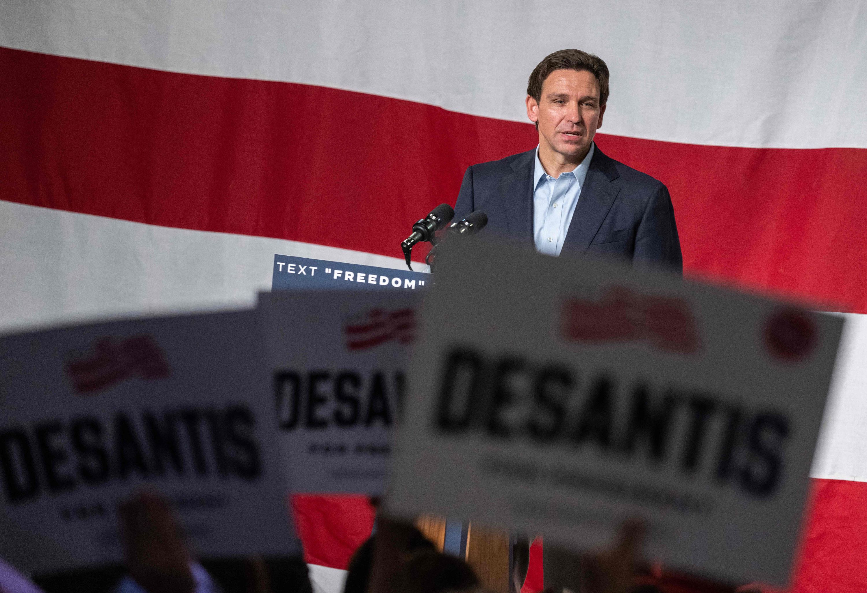 DeSantis' Policies Are Terrible for Moms. He Convinced Them