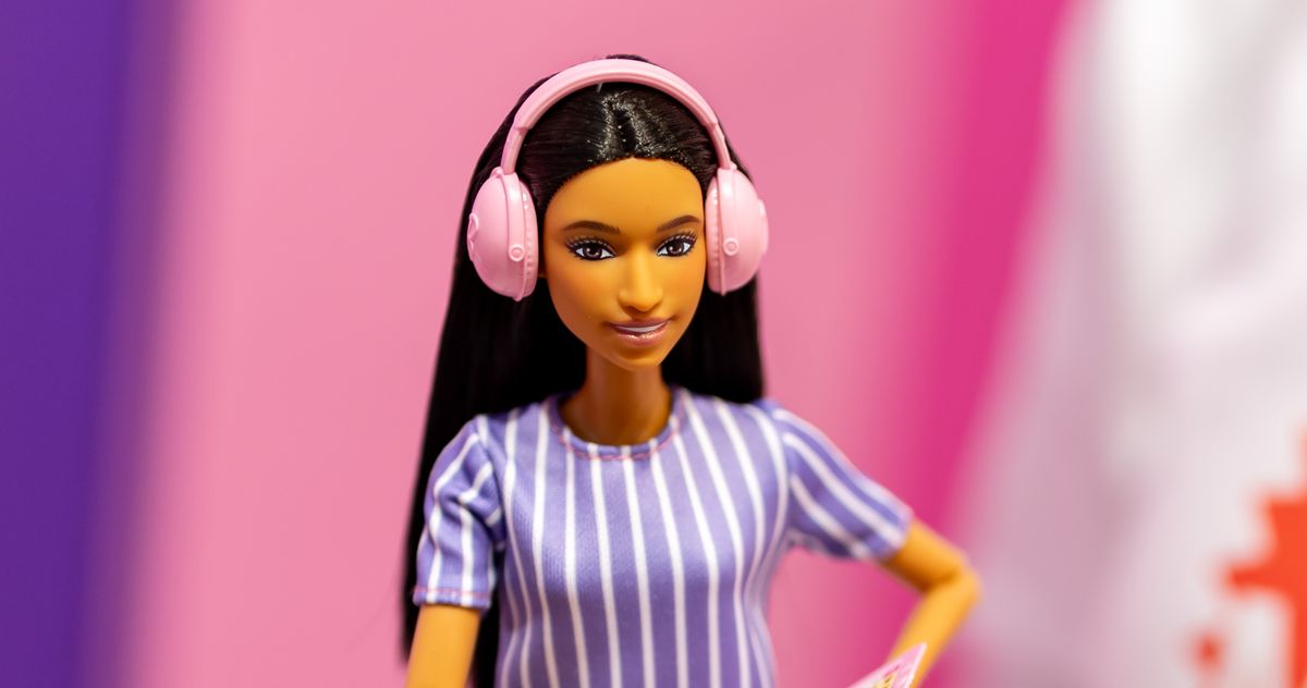 Why Is a Barbie Convention Being Compared to Fyre Fest?