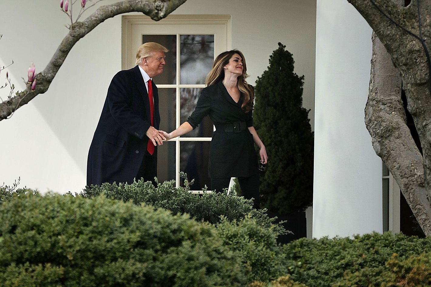 Photos of Donald Trump and Hope Hicks on Her Last Day