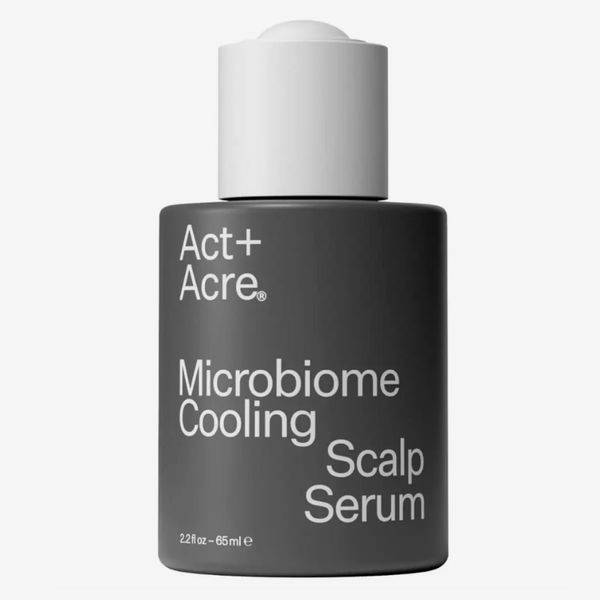Suero refrescante para el cuero cabelludo Act+Acre Microbiome