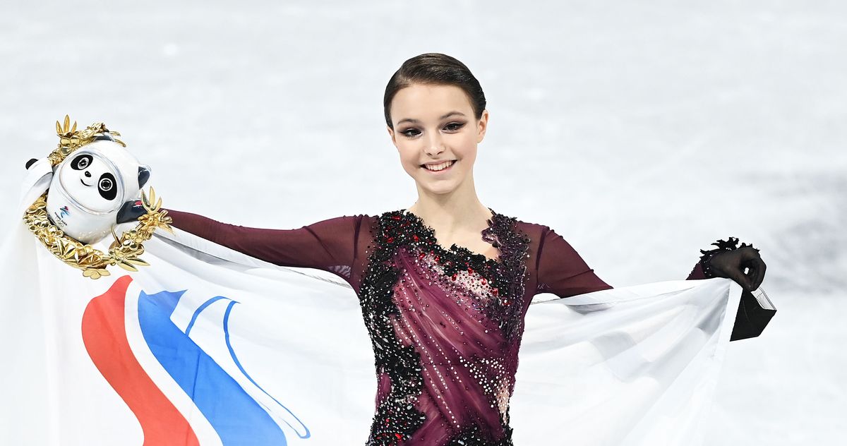 2022 Winter Olympics: Anna Shcherbakova Wins Gold