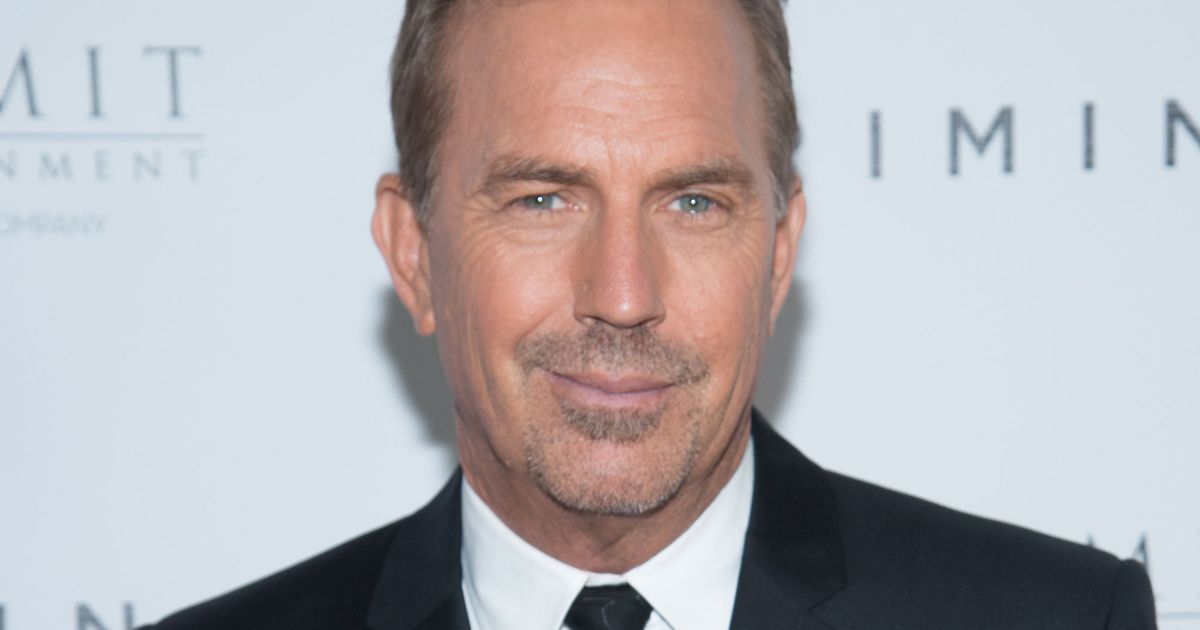 凱文·科斯特納（Kevin Costner）和一名特技演員在拍攝時被獵殺的特技演員羅賓漢