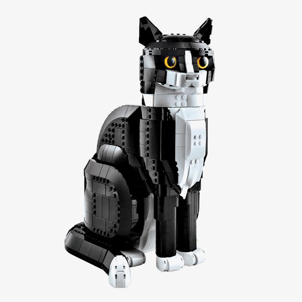 LEGO Ideas Tuxedo Cat 21349