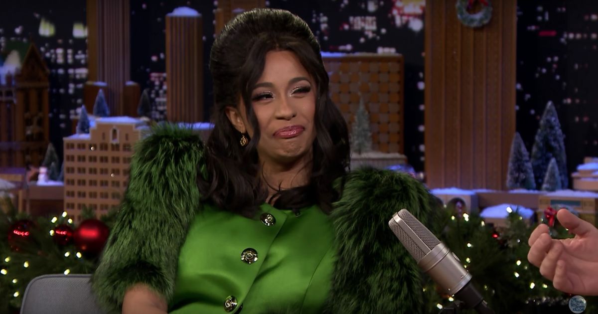 Cardi B魅力吉米·法倫（Jimmy Fallon）以她的聲音技巧沉默