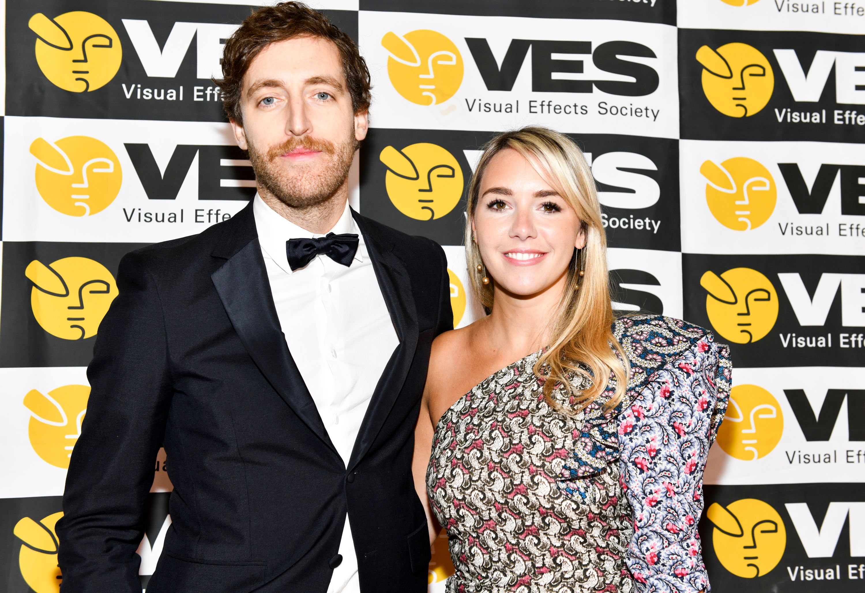 Thomas Middleditch and Wife Mollie Gates to Divorce