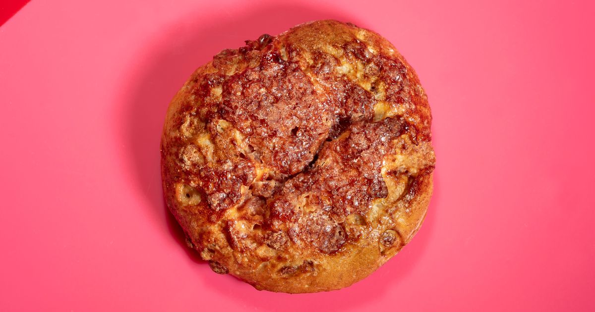 In Praise of Panera Bread’s CinnamonCrunch Bagel