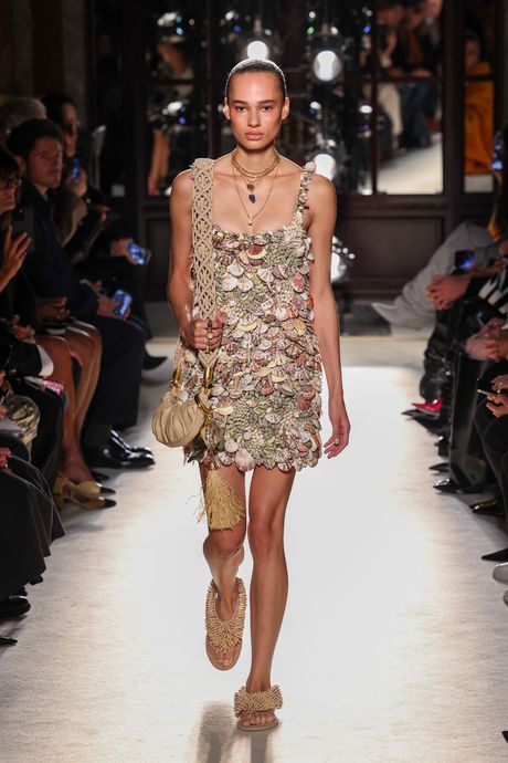 Balmain: Runway - Paris Fashion Week - Womenswear Spring/Summer 2026