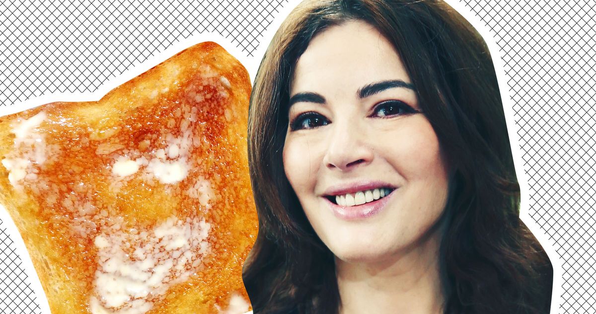 Nigella Lawsons Buttered Toast Technique Caused An Uproar