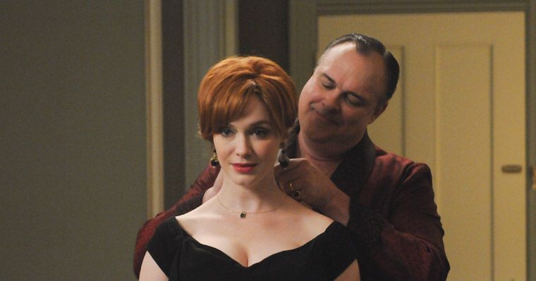 Mad Men Fashion Recap Joan Takes the Plunge