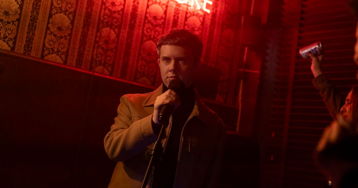 Cole Escola's Dale Is the Best Part of 'Girls on the Bus' - Vimarsana News