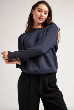 19 Best Women s Crewneck Sweatshirts The Strategist