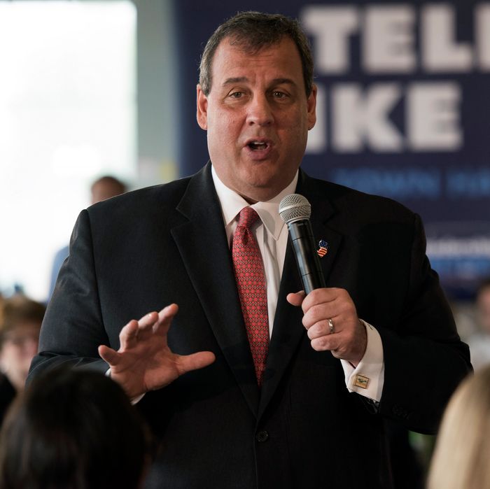 New Jersey Governor Chris Christie Holds Town Hall Meeting In Iowa