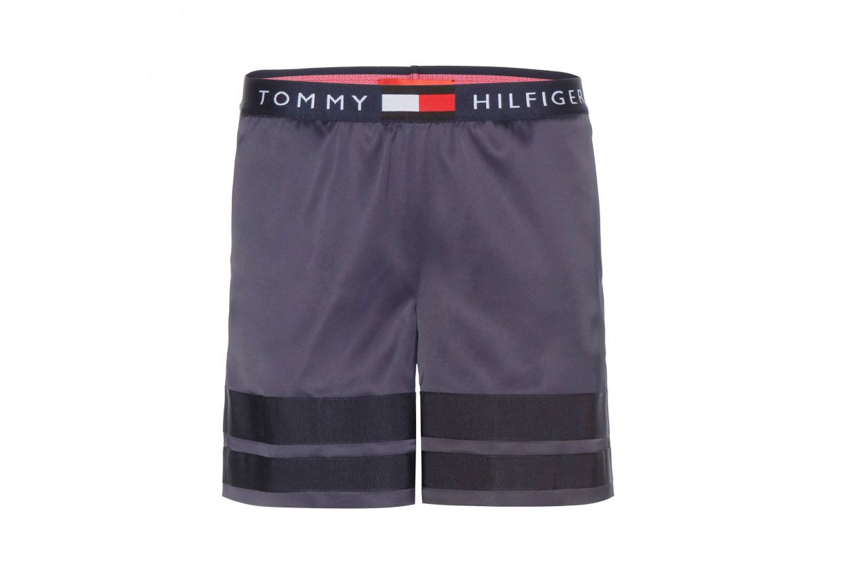 Now You Can Buy the Best of ’90s-Era Tommy Hilfiger