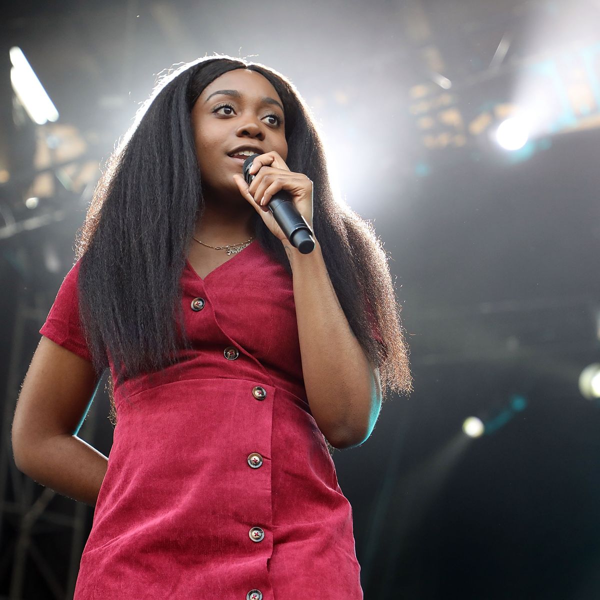 Listen Noname Releases Track Song 33 Respond To J Cole