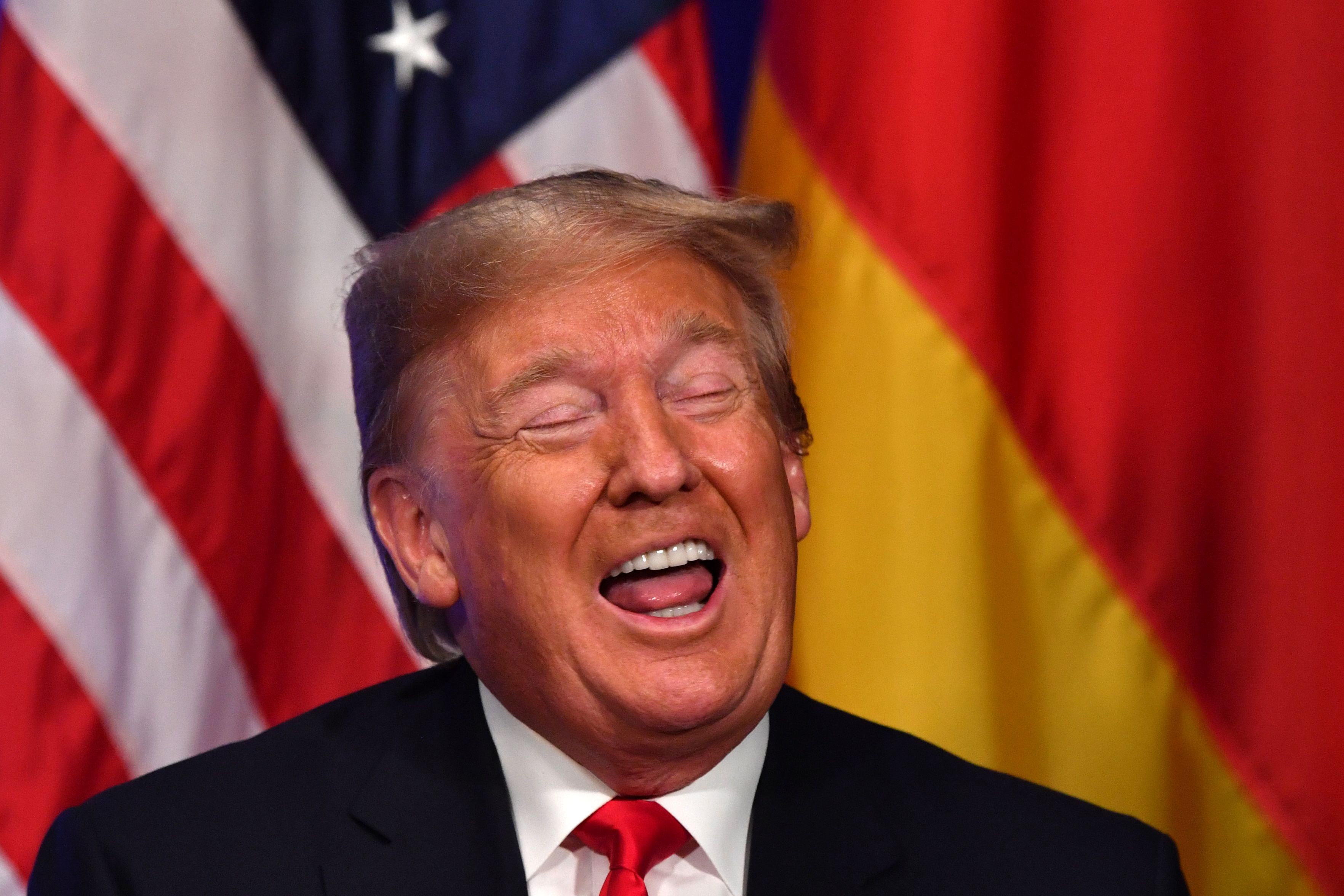 Melting kvalitet plisseret Trump Says Environmentalists, Not Makeup, Turned Him Orange