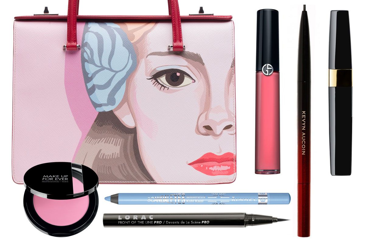 Get the Look: The Makeup on Pradas Spring 2014 Face Bag
