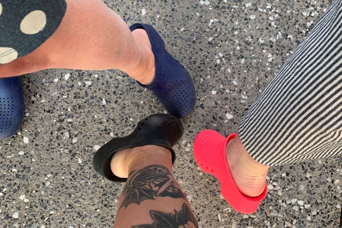 clogs for standing all day