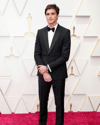 Jacob Elordi’s Oscars Look Included a Little Earring