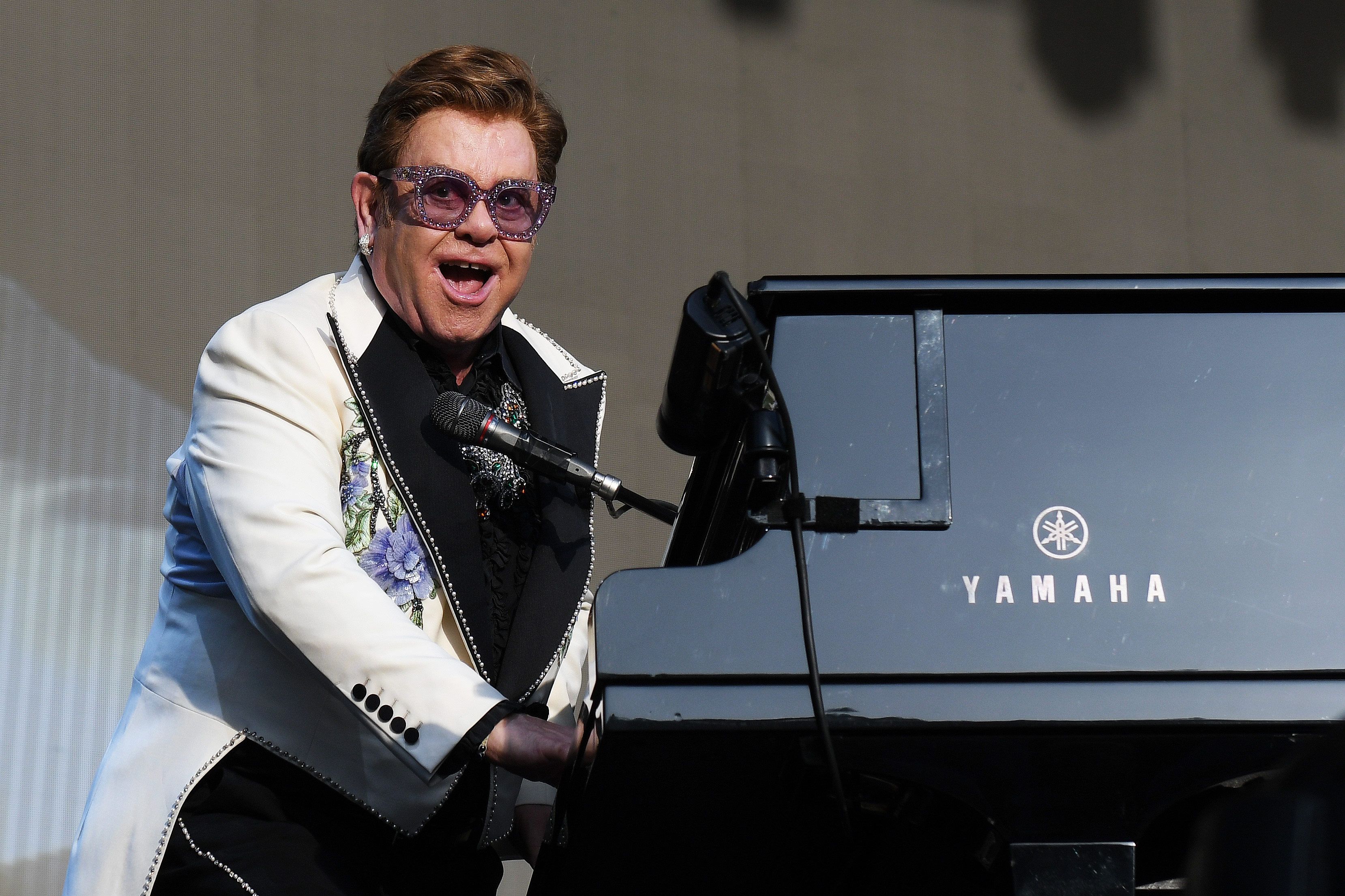 Elton John announces special guests for final North American show - The  Music Universe