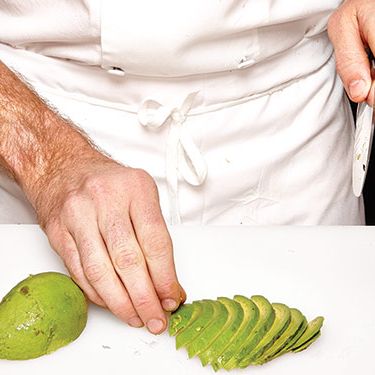 5.切成薄片即可食用。