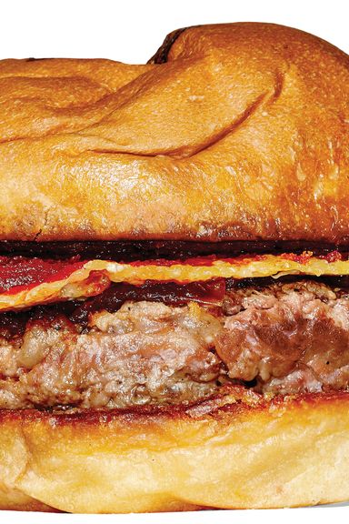 食品实验室对第五种味道的关注可能看起来很蹩脚，但证据就在多汁、包装松散的肉饼上，上面装饰着专用粉末、粉末和喷雾，更不用说香菇、烤番茄和帕尔马干酪脆片了。