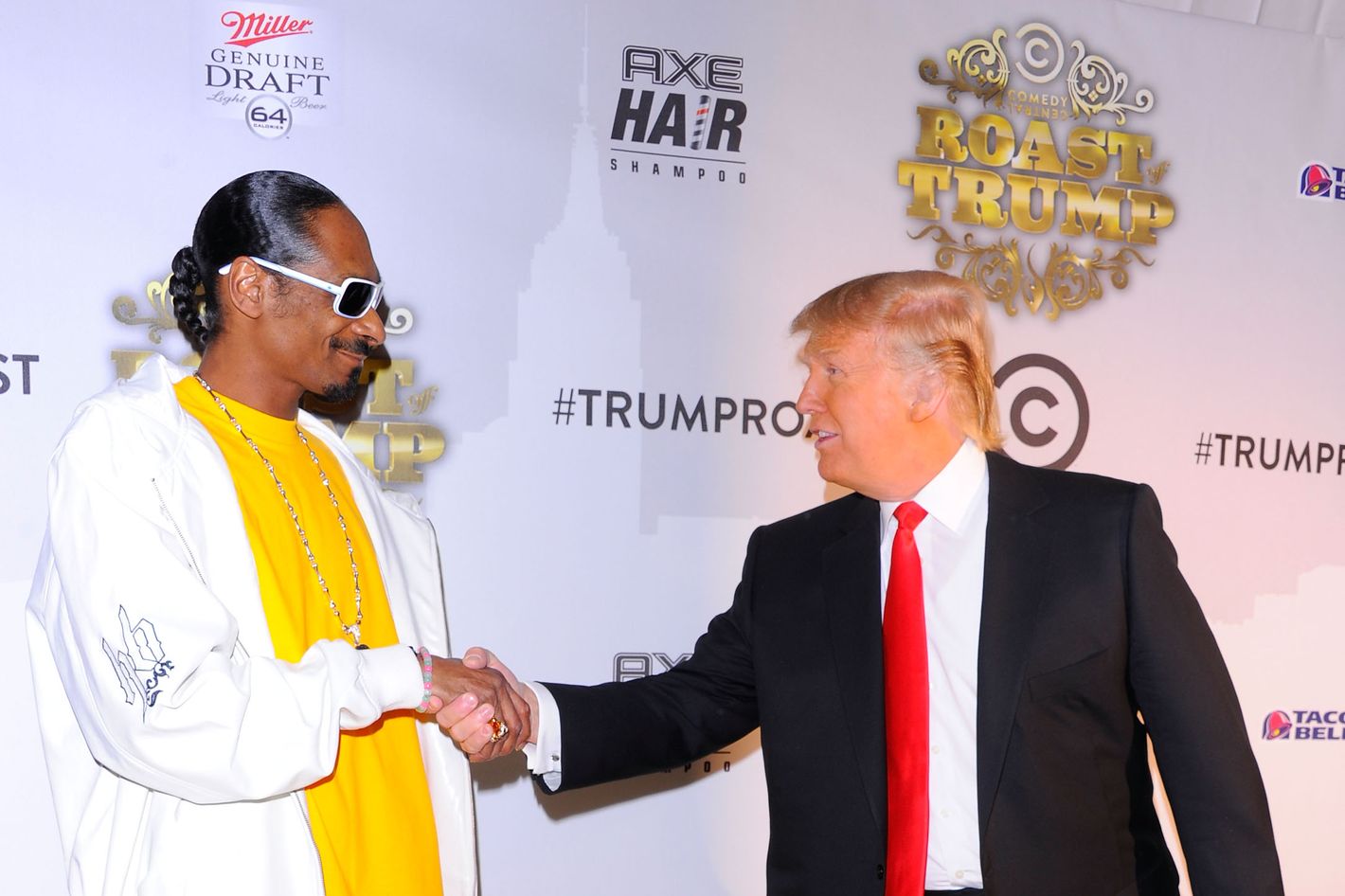 Snoop Dogg Got High in a PortaPotti to Prepare for the Donald Trump