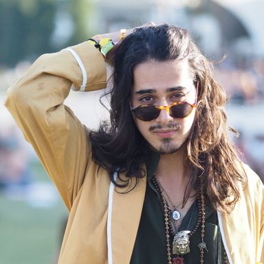 Coachella Street Style: Fanny Packs, Crop Tops, & Jorts