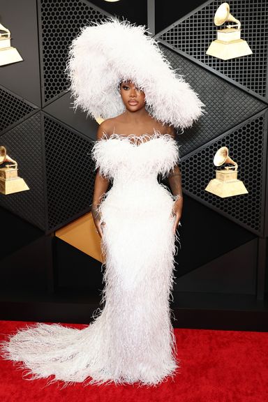 Grammys Red Carpet: The Best Dresses and Fashion Looks