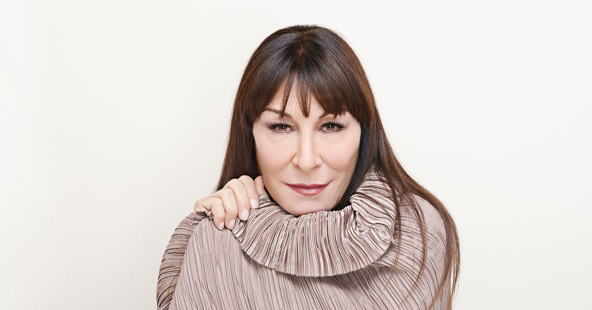 Anjelica Huston, In Conversation