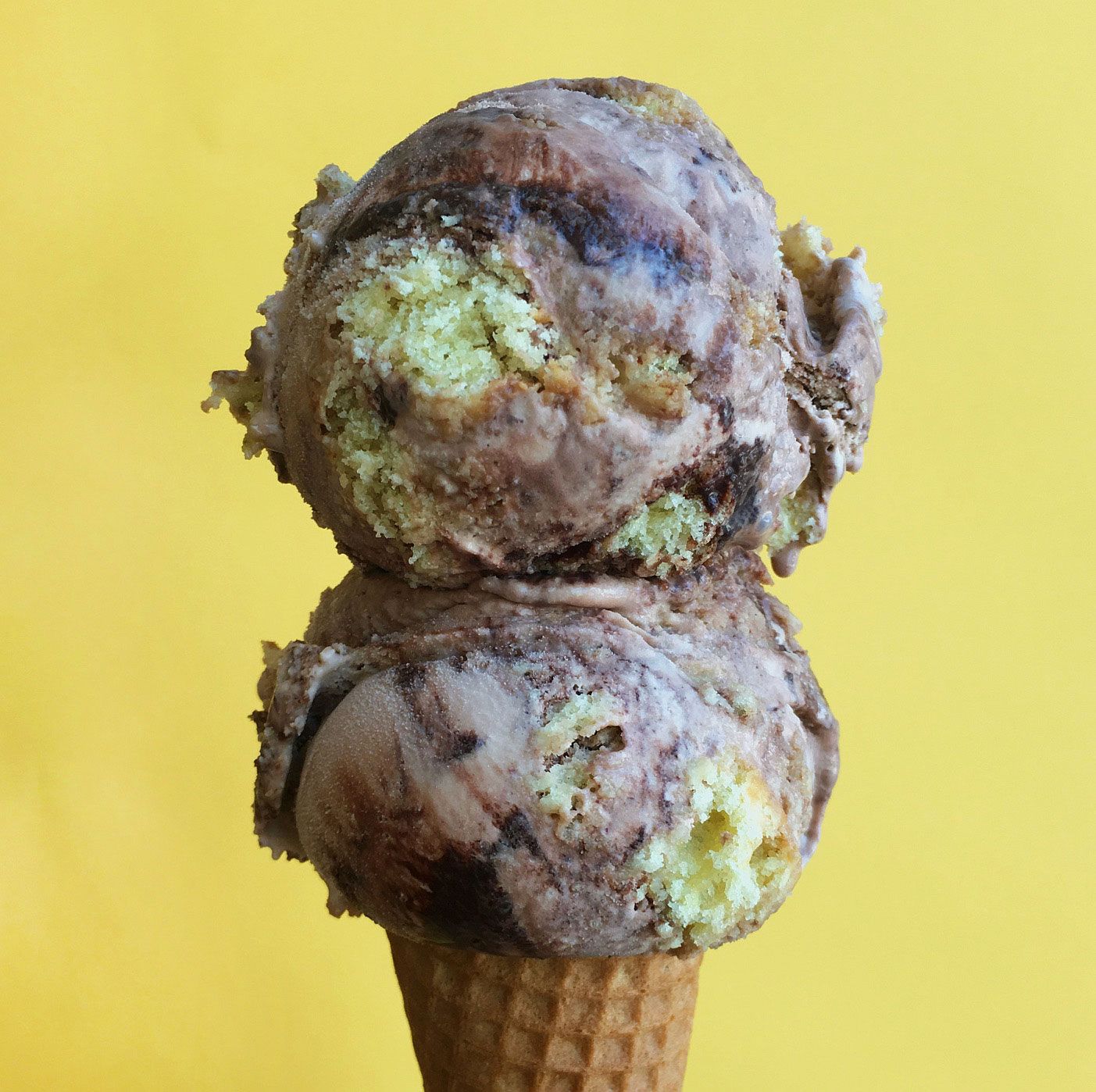 Van Leeuwen Milk Chocolate White Chocolate Chip Ice Cream - 14 Oz Premium Frozen Dessert