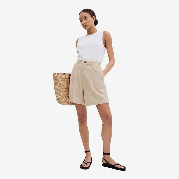 Gap Pleated Linen Shorts