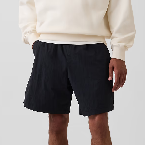Gap 7.5-Inch Hybrid Shorts