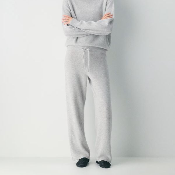 Aritzia Essential Cashmere Hi-rise Wide Pant