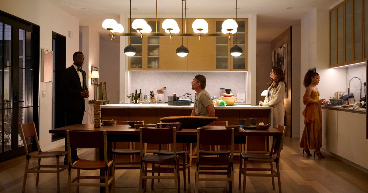 Inside the ‘Leave the World Behind’ Airbnb Filming Location