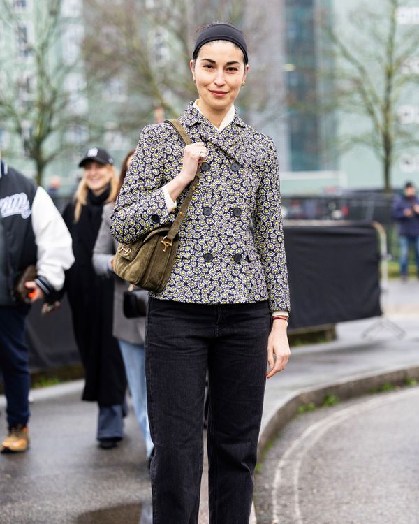Street Style - Day 1 - Milan Fashion Week - Womenswear Fall/Winter 2025/2026